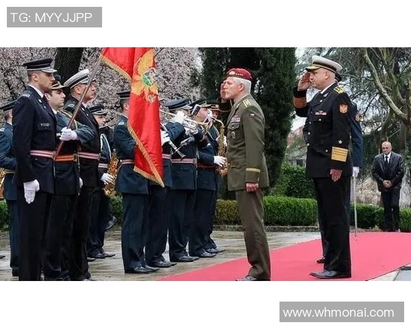 汶川地震后足球明星慷慨解囊捐款金额引发社会广泛关注与赞誉