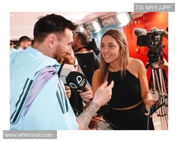 足球明星同床共枕揭秘：他们的友情与竞争背后的故事与秘密